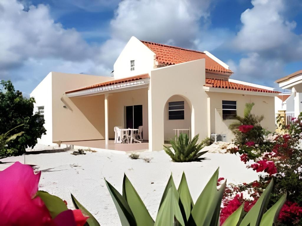 Hamlet Oasis Resort  Property Views  Exterior View 1
