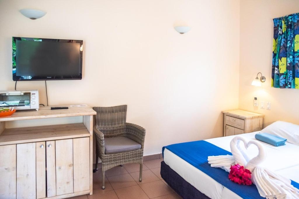 Hamlet Oasis Resort  Rooms  Rooms Image 4 4