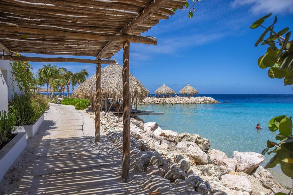 Blue Bay Curacao Golf Beach Resort  Dining  Restaurant 10