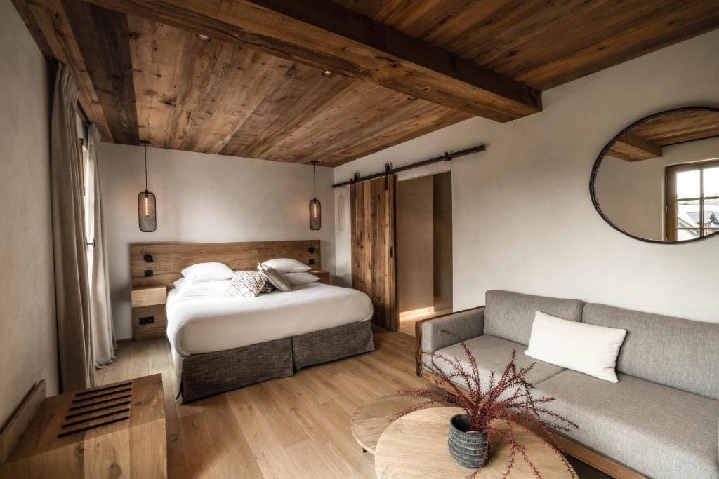 Auberge De La Source Hotel De Charme Collection Saint SimeonfacilitiesBalconyterrace10