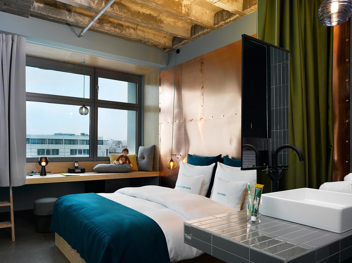 25hours Hotel Bikini Berlin RoomsDouble Room Bed 5