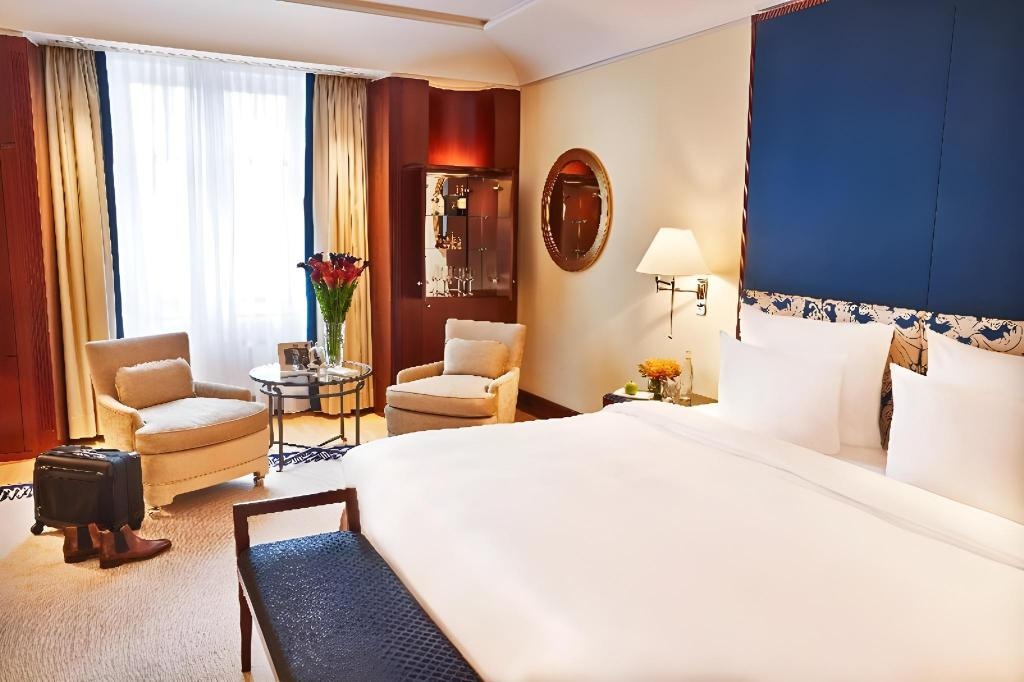 Hotel Adlon Kempinskiroomsrooms Image 1414