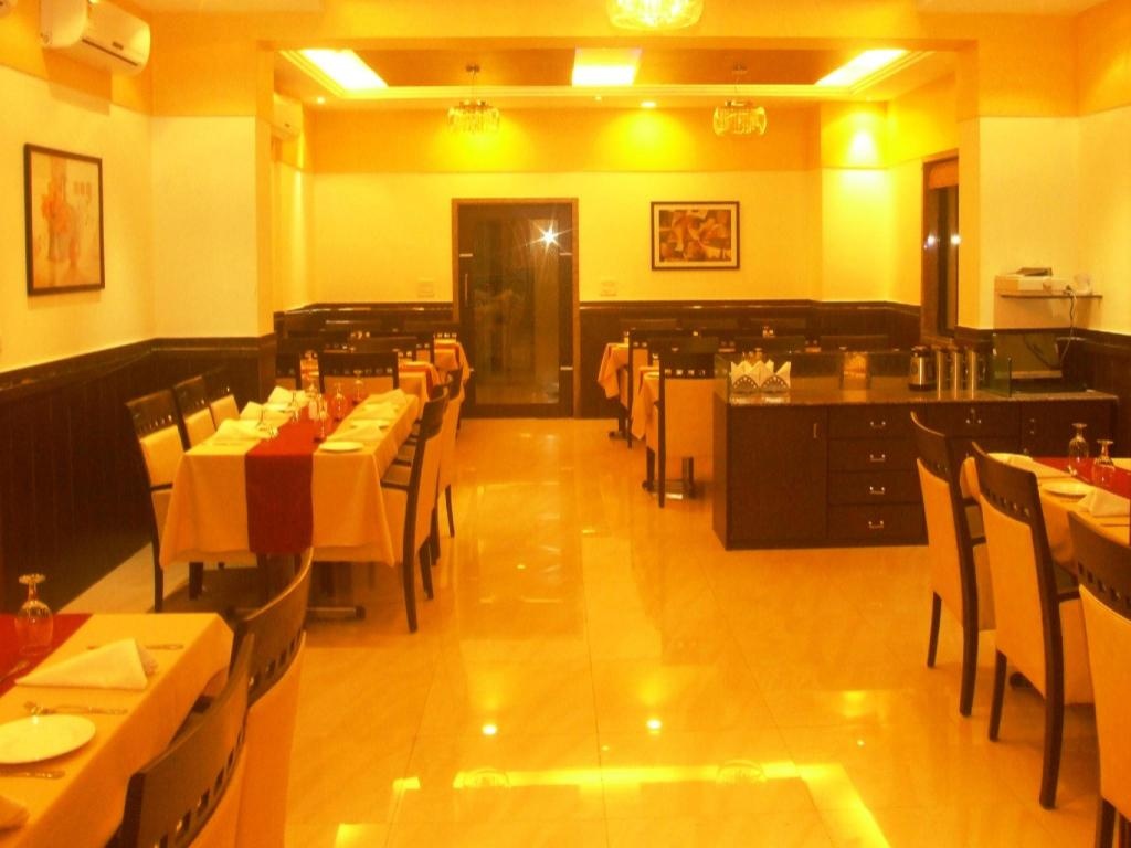 Hotel Supreme  Dining  Restaurant 3