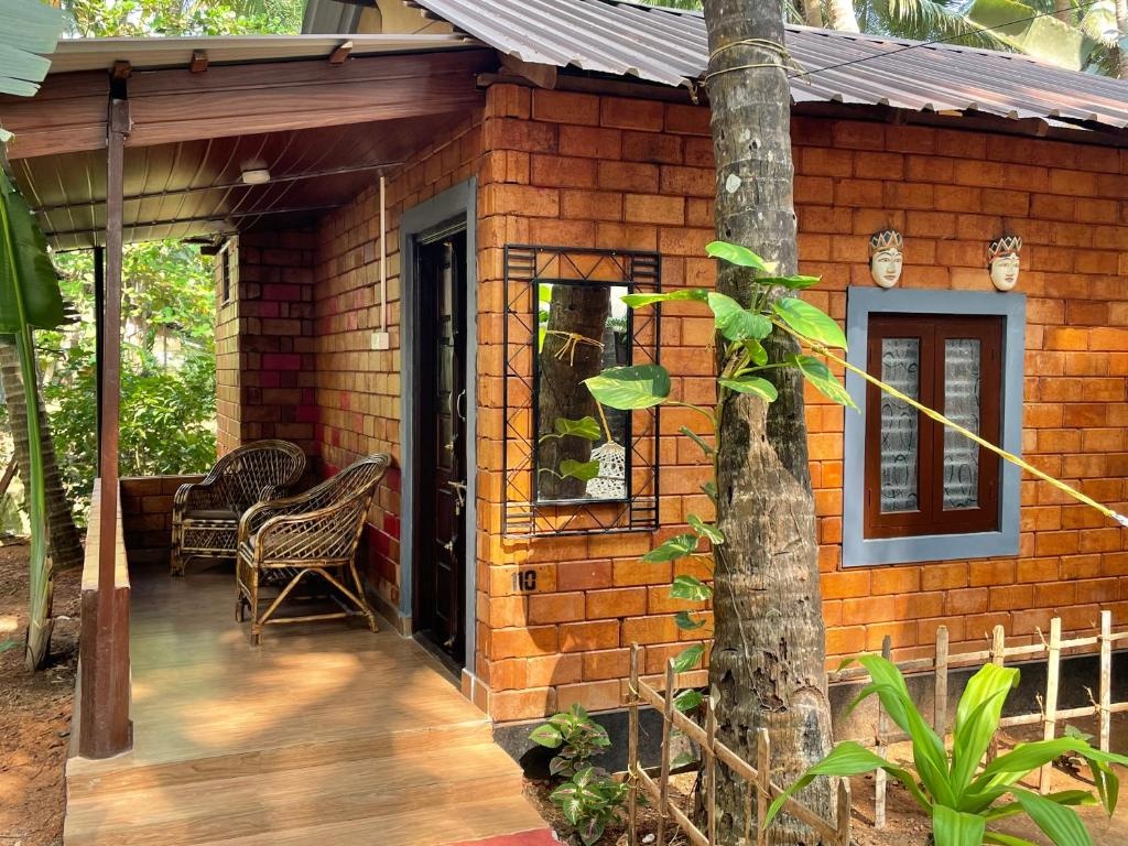 The Palm Trees Ayurvedic Resort Patnem  Facilities  Balconyterrace 6