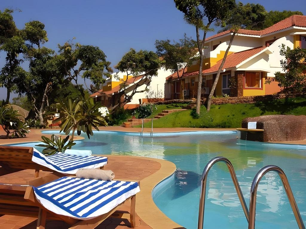 Nirvana Hermitage Resort  Facilities  Swimming Pool Outdoor 1