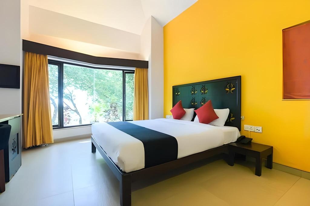 Nirvana Hermitage Resort  Rooms  Pool View Villa Bed 4