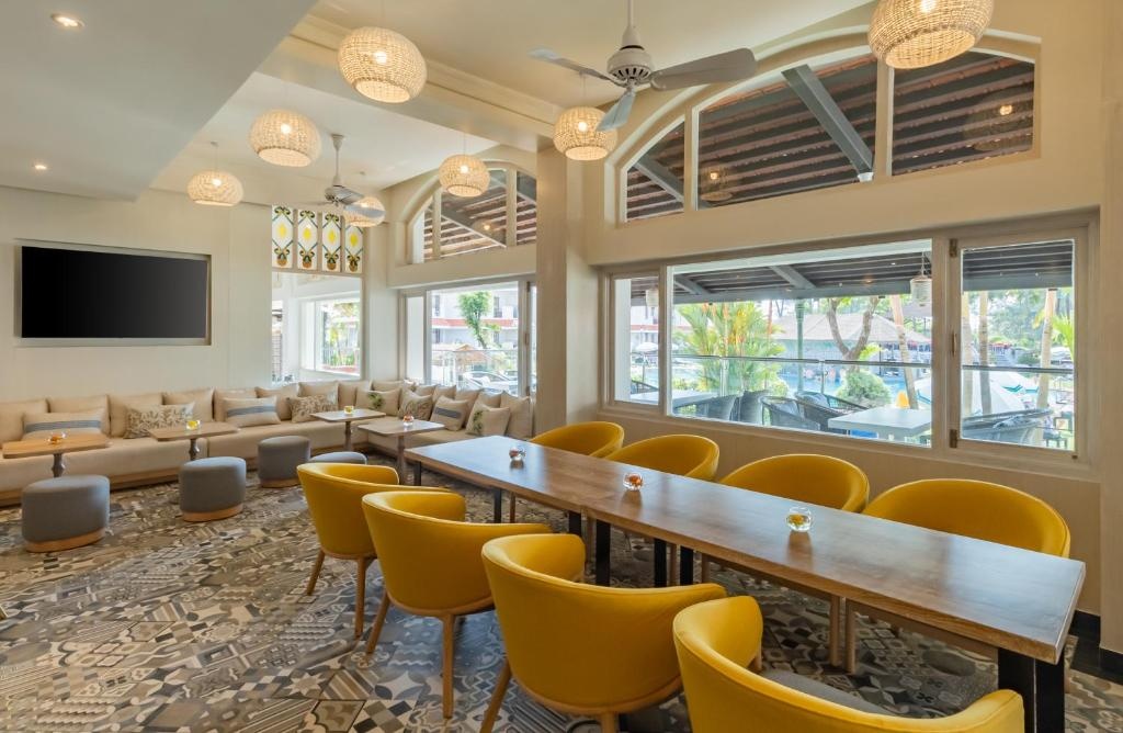 Heritage Village Resort Spa Goa  Facilities  Barlounge 68