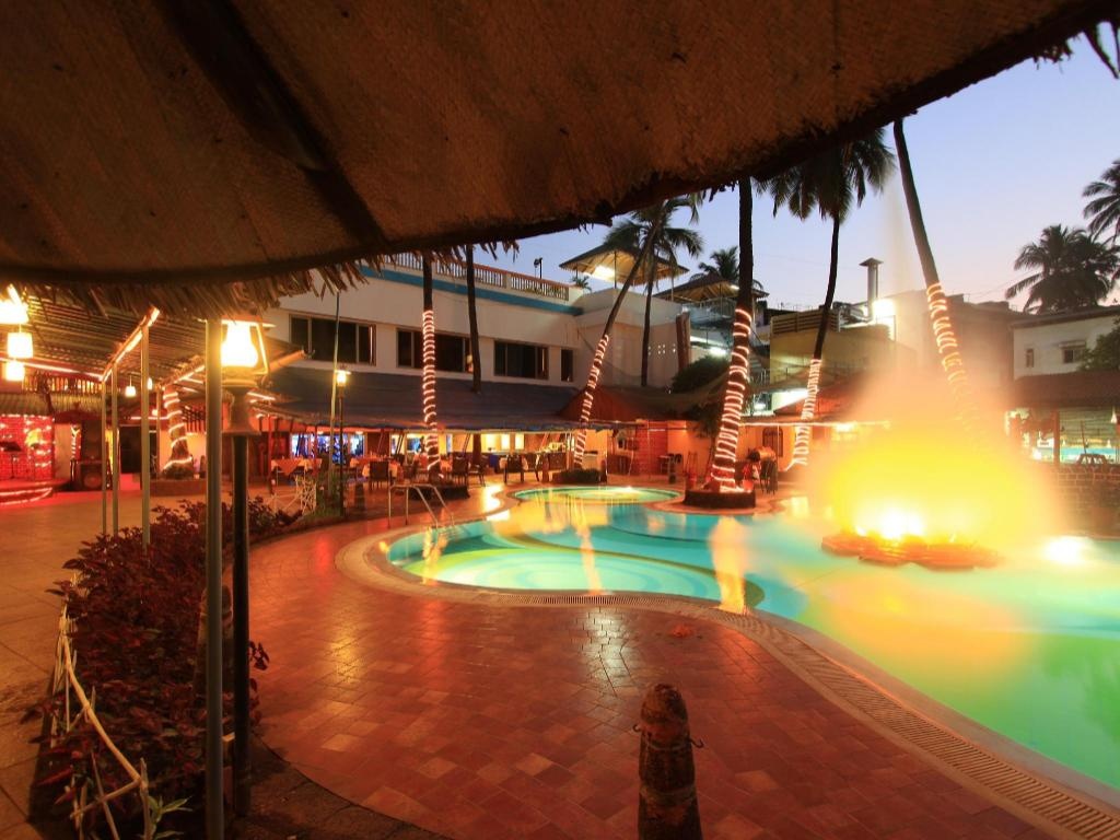 Fidalgo Hotel  Facilities  Swimming Pool 2