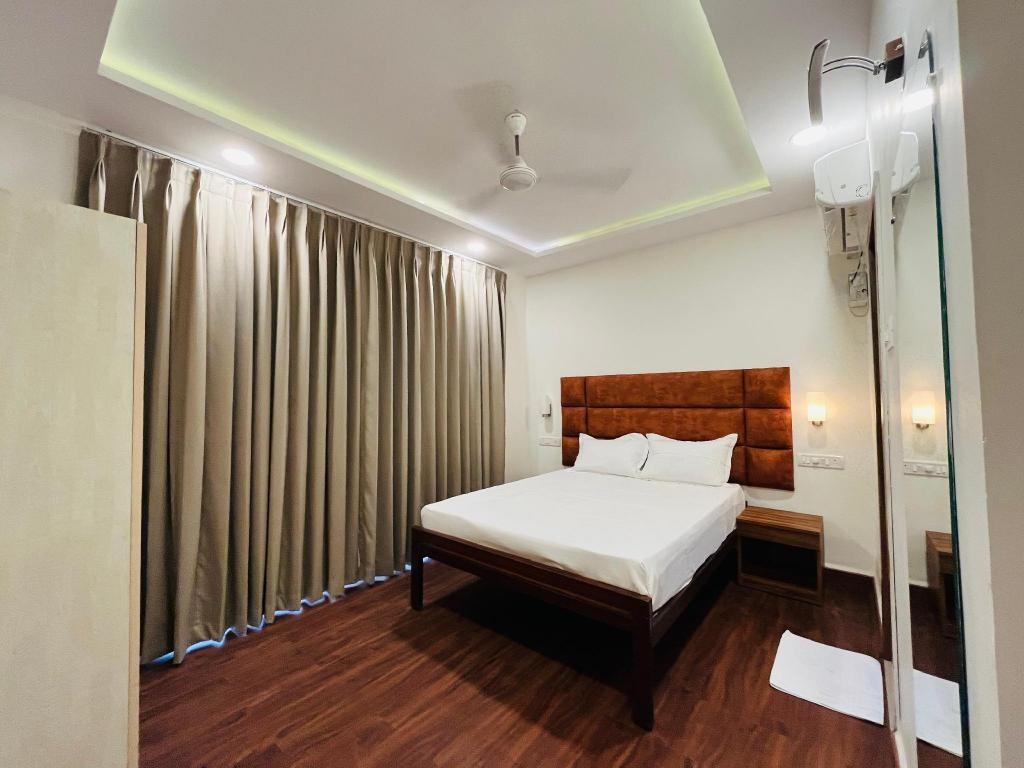Ticlo Resort  Rooms  Luxury Suite Bedroom 6