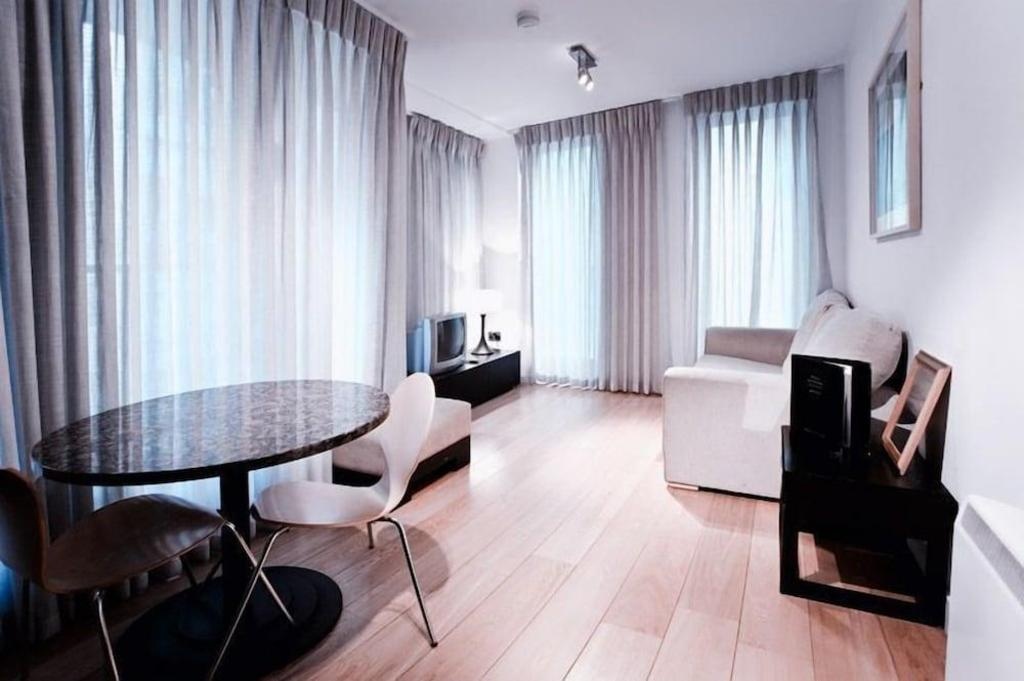 My Place Dublin Hotel  Rooms  Rooms Image 1 1