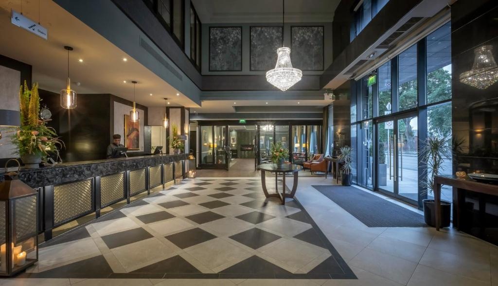 Ashling Hotel Dublin  Property Views  Exterior View 4