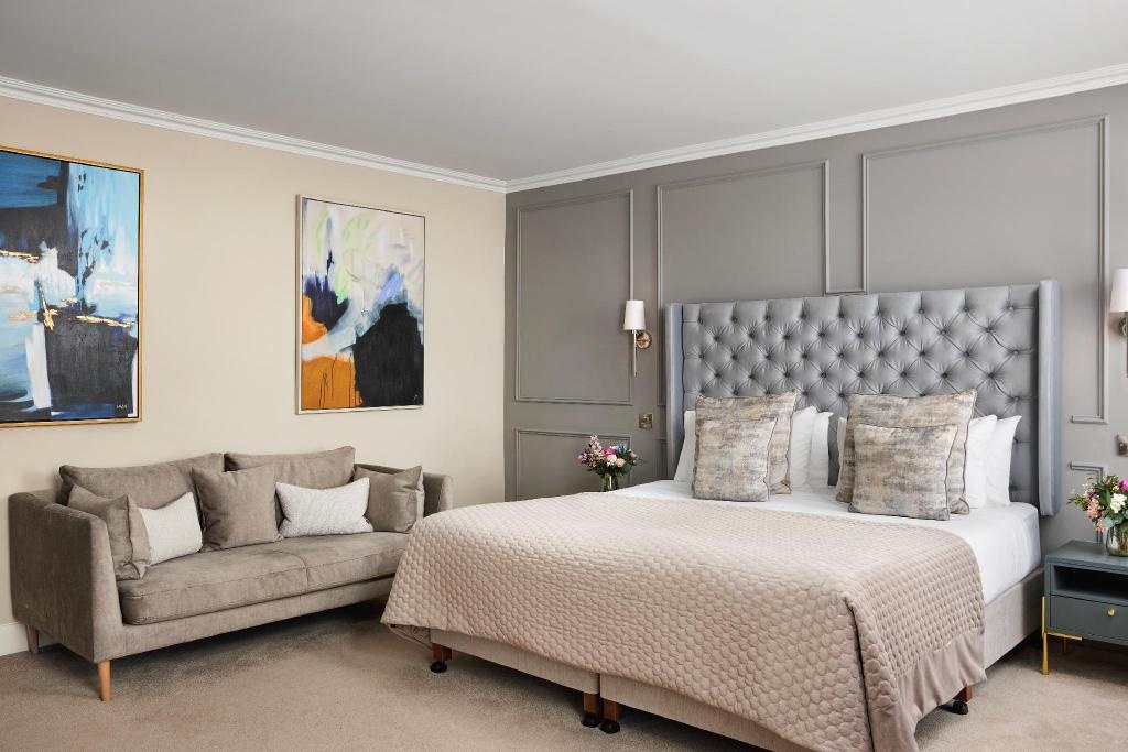 Sandymount Hotel  Rooms  Executive King Room 22