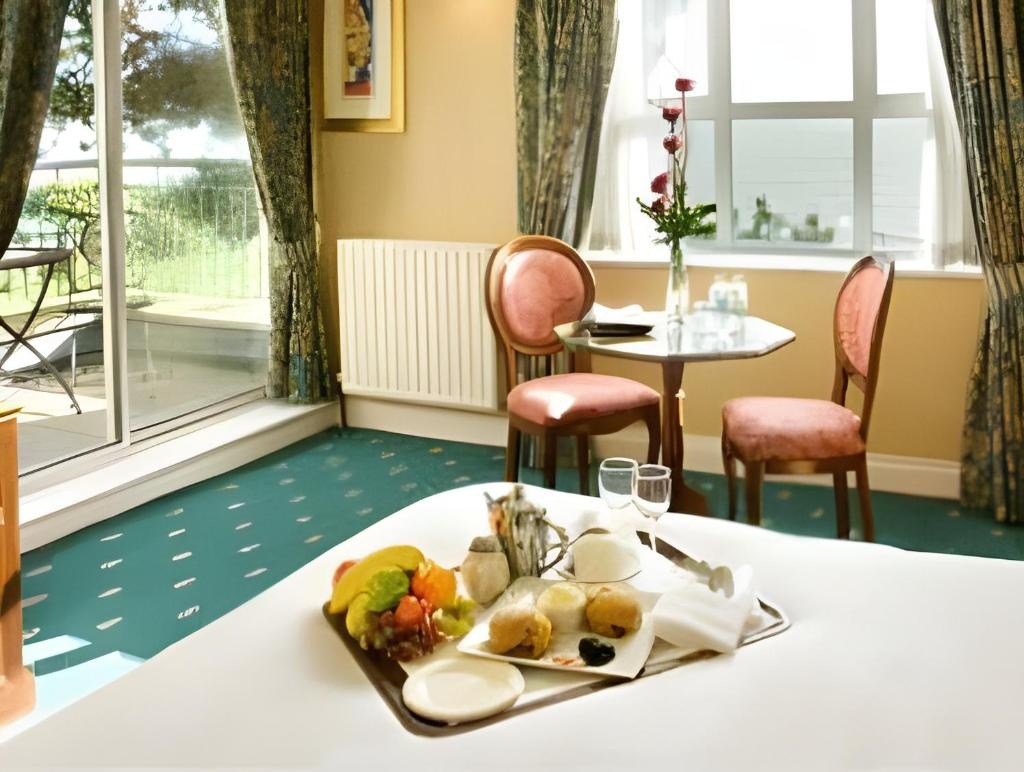 Marine Hotel  Rooms  Standard Double Room 9