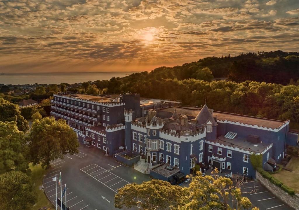 Fitzpatrick Castle Hotel  Facilities  Surrounding Environment 27