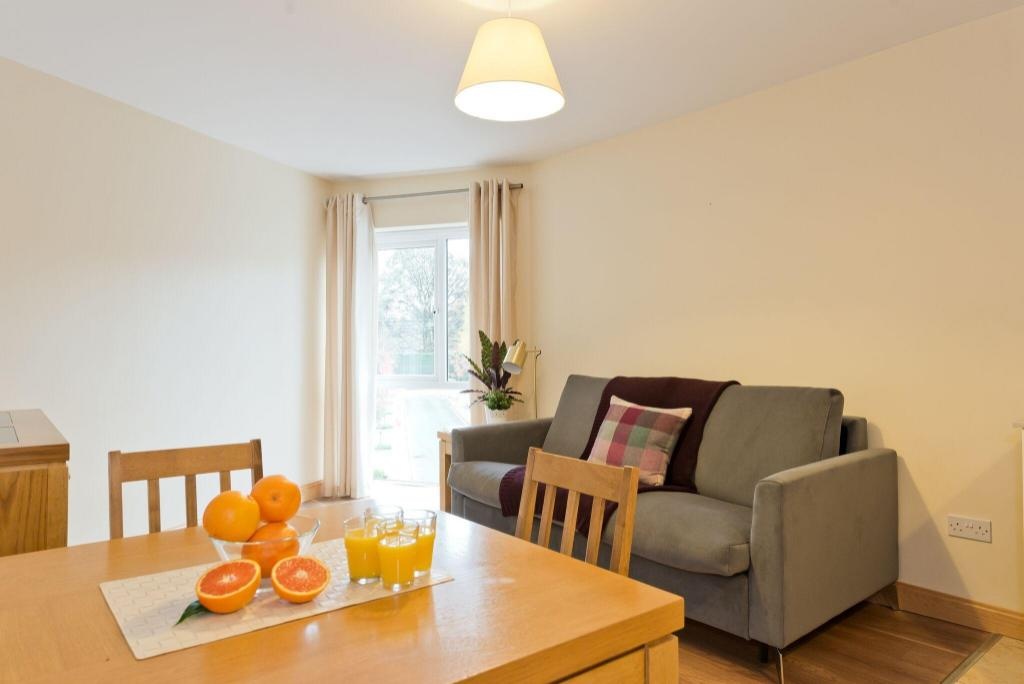 Broc House Suites  Rooms  Studio Apartments Suite Room 9