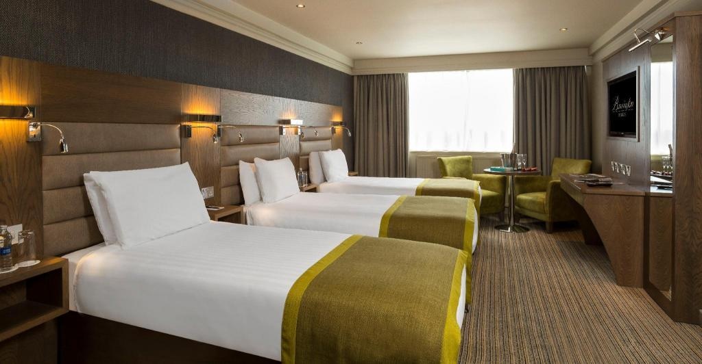 Bonnington Dublin  Rooms  Triple Room Bed 8