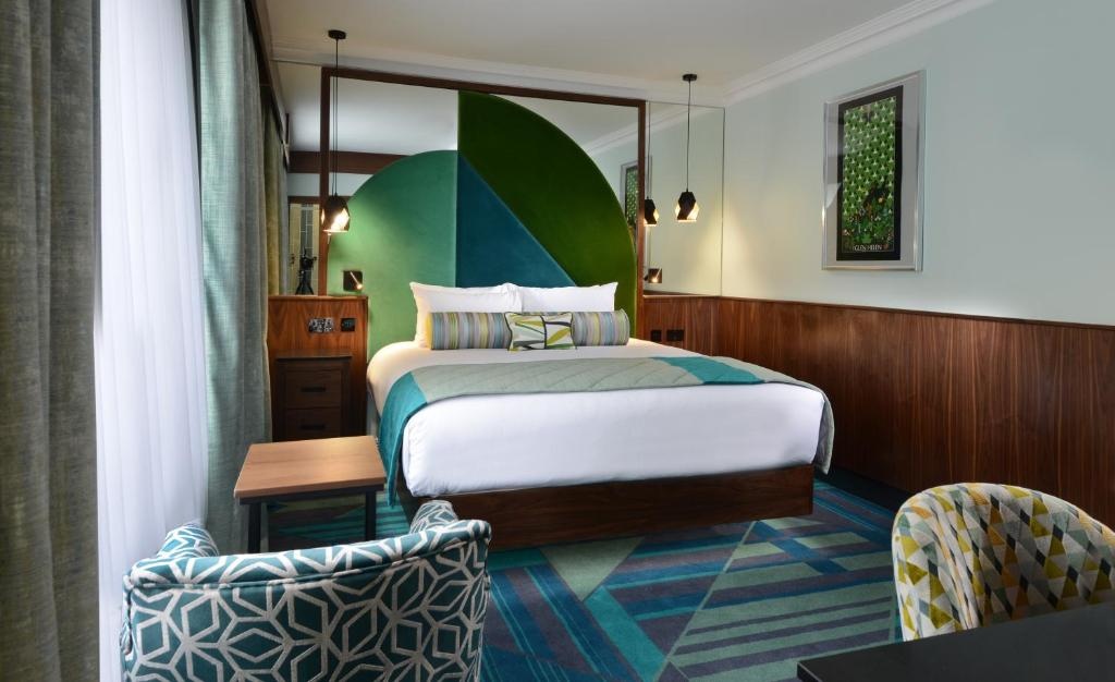 Travelodge Stephens Green  Rooms  Rooms Image 4 4