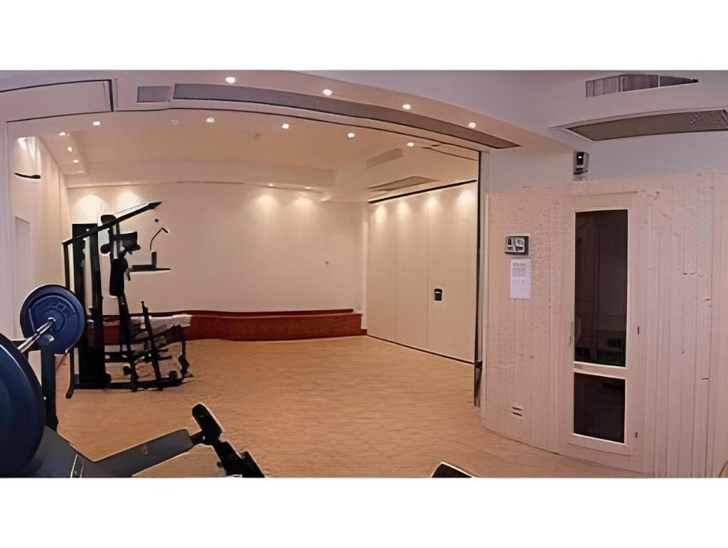Hotel Piccada  Facilities  Fitness Center 20