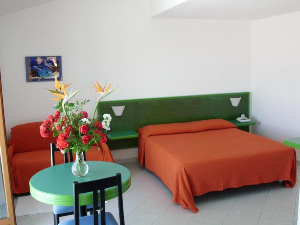 Hotel Piccada  Rooms  Guestroom 4