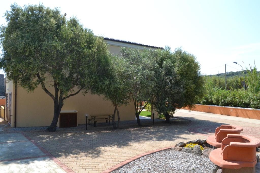 Residenze LIsola Surf House  Property Views  Entrance 7
