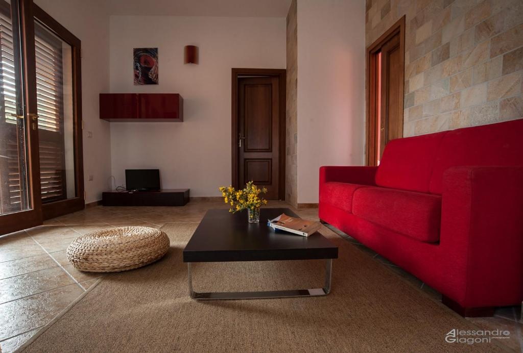 Residenze LIsola Surf House  Rooms  One Bedroom Apartment 5