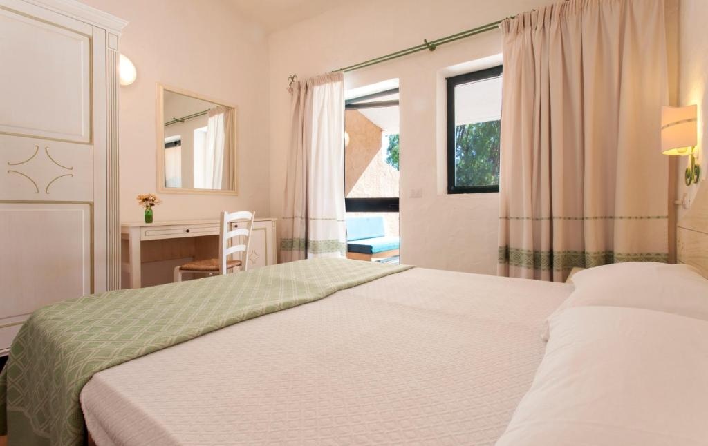 Camping Village Capo DOrso  Rooms  Rooms Image 1 1