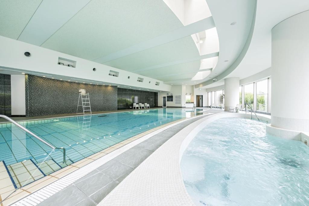 Cerulean Tower Tokyu Hotel A Pan Pacific Partner Hotel  Facilities  Swimming Pool 1