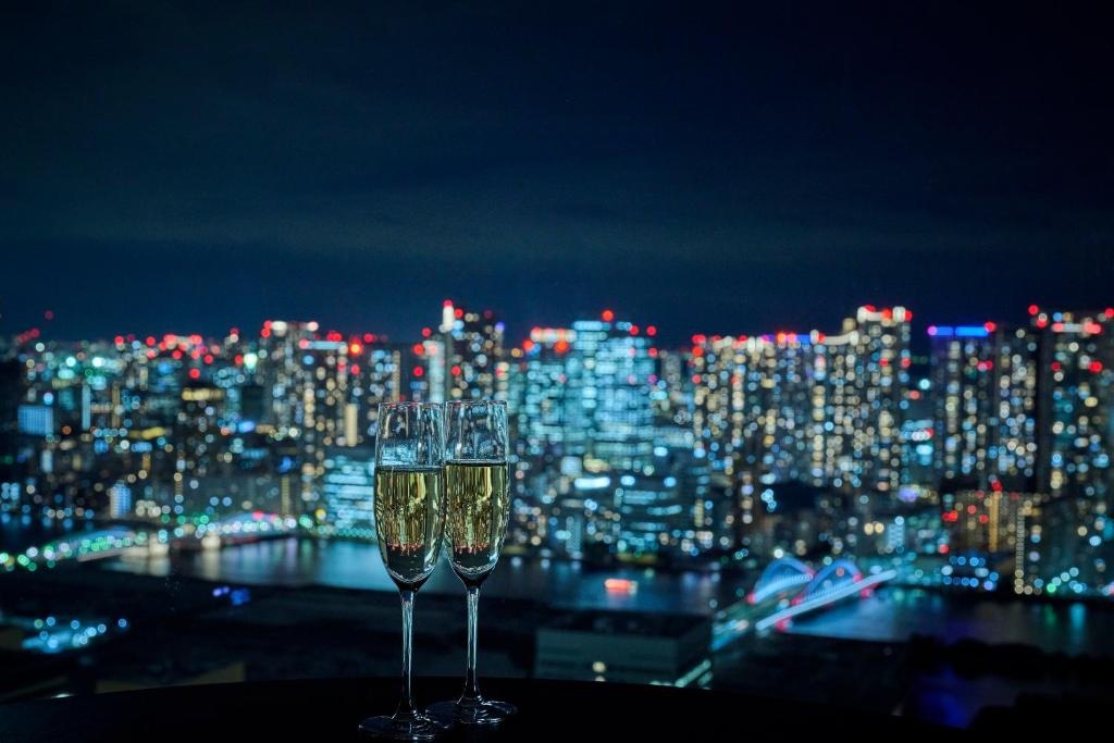 The Royal Park Hotel Iconic Tokyo Shiodome  Dining  Barlounge 115
