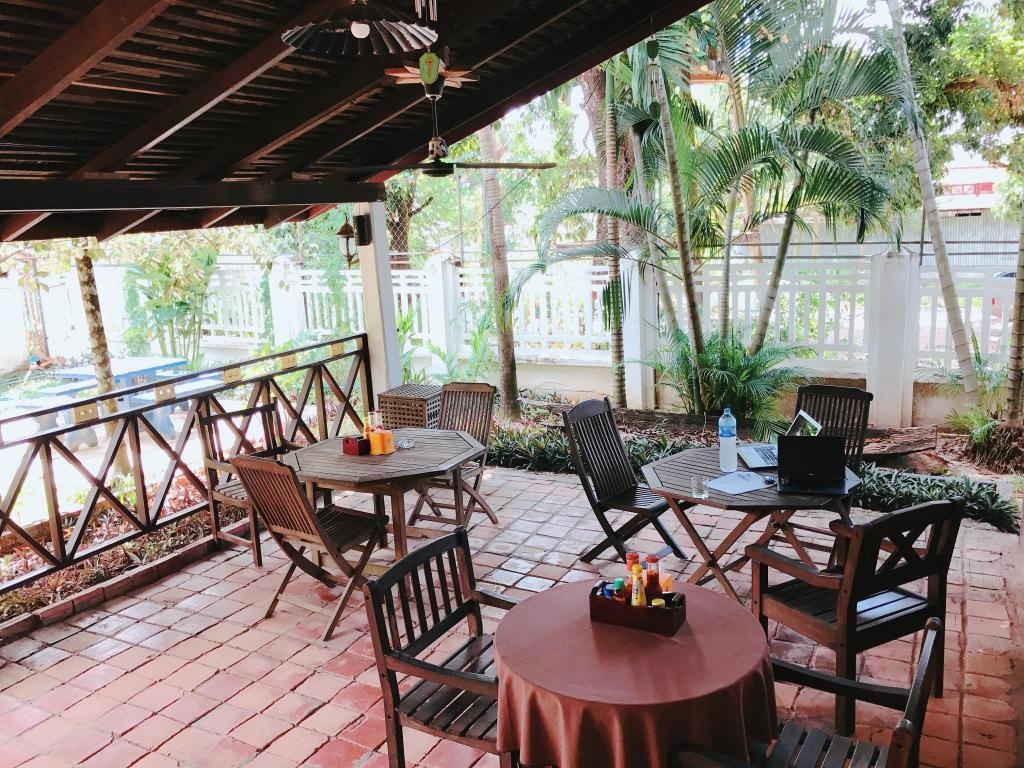 Thakhek Travel Lodge  Dining  Restaurant 1