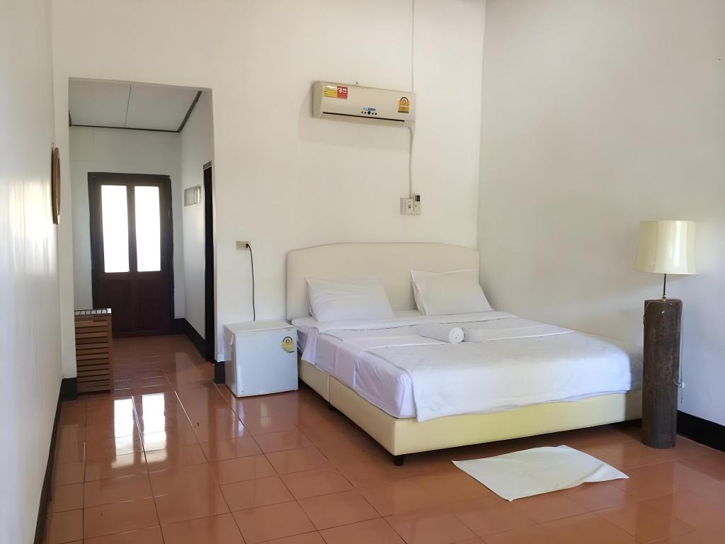 Thakhek Travel Lodge  Rooms  Rooms Image 20 20