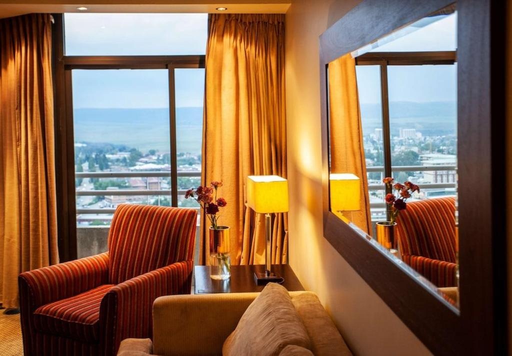 Avani Lesotho Hotel Casino  Rooms  Rooms Image 11 11