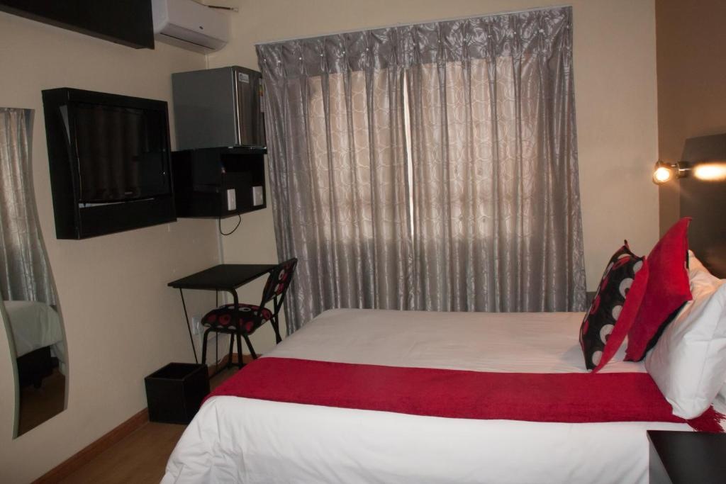 Scenery Guesthouse  Rooms  Rooms Image 3 3