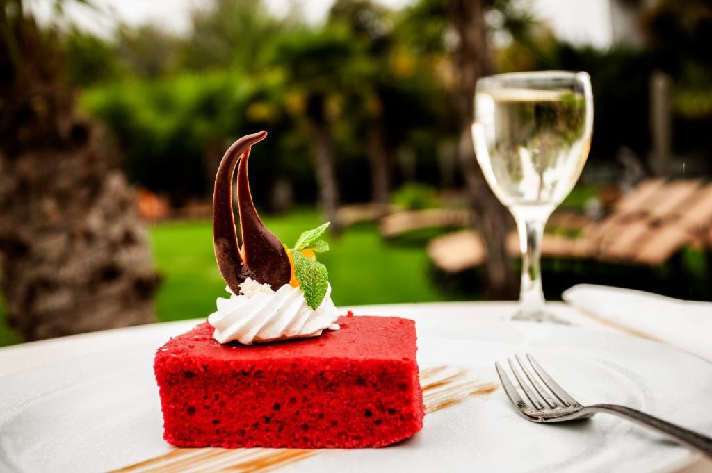 Avani Maseru Hotel  Dining  Food And Beverages 7