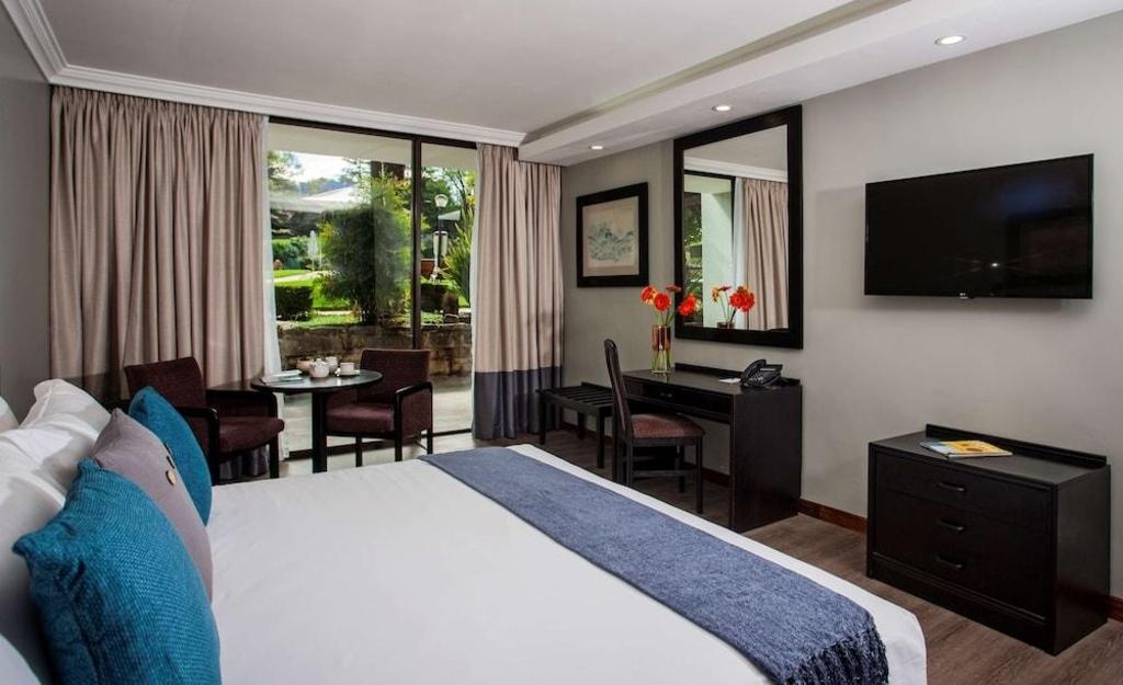 Avani Maseru Hotel  Rooms  Rooms Image 8 8