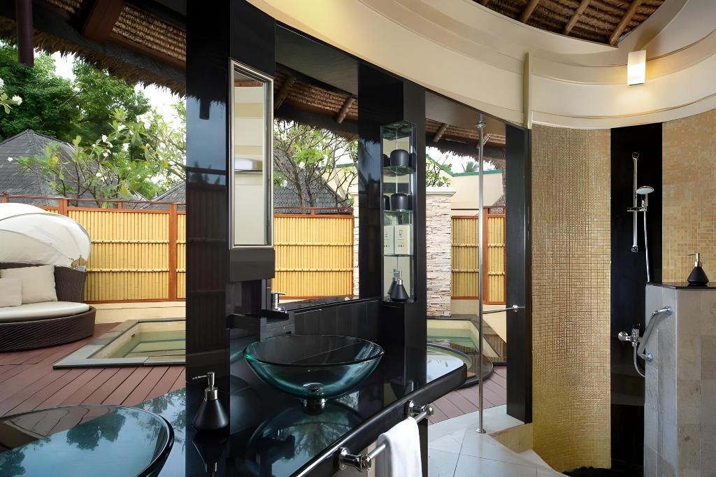 Banyan Tree Vabbinfaru  Rooms  Rooms Image 7 7