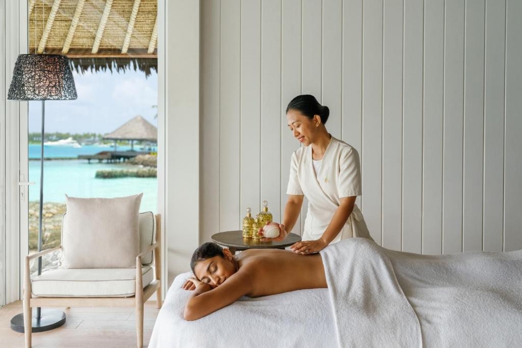Cheval Blanc Randheli Maldives  Facilities  Massage 29