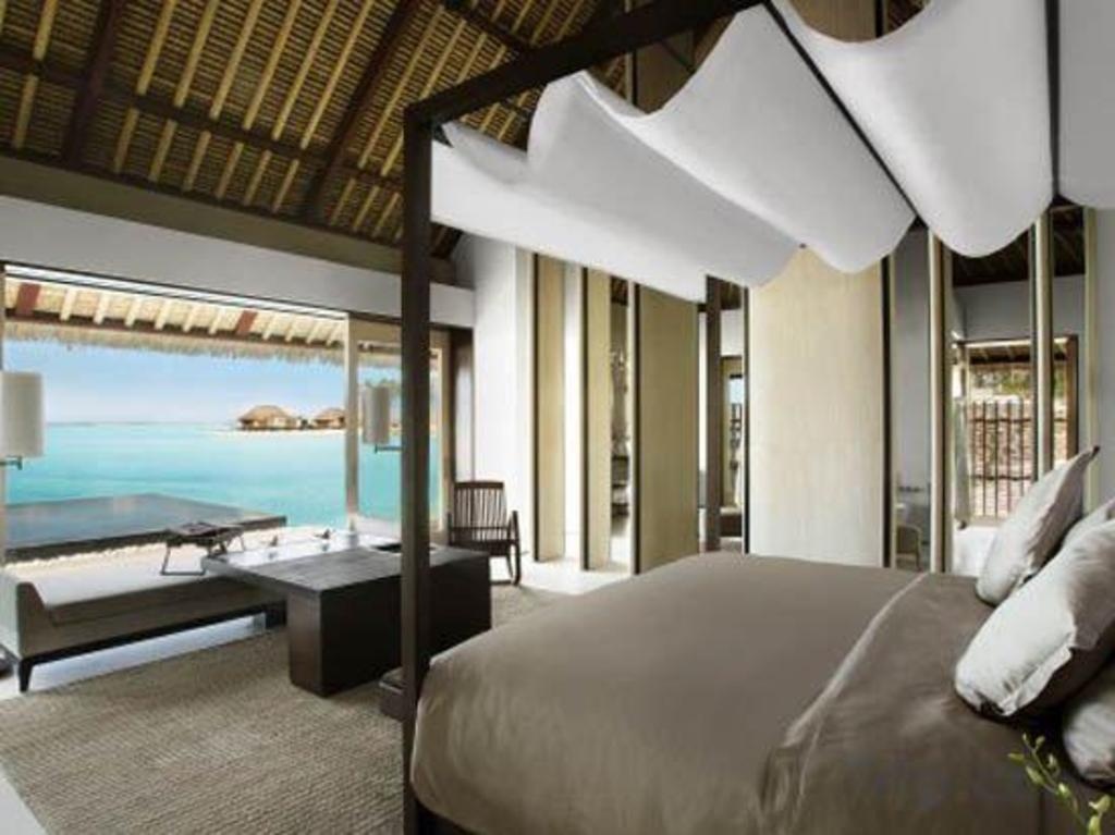 Cheval Blanc Randheli Maldives  Rooms  Rooms Image 10 10
