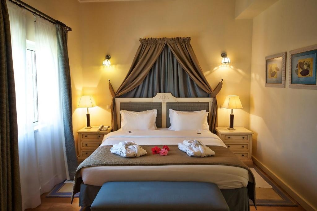 Suites Alba Resort Spa  Rooms  Rooms Image 1 1
