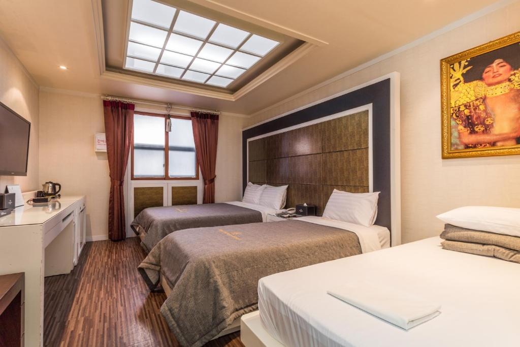 Hotel Incheon Airport  Rooms  Rooms Image 1 1