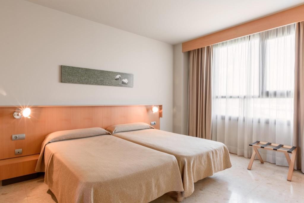 Aparthotel Exe Campus San Mames  Rooms  Double 8