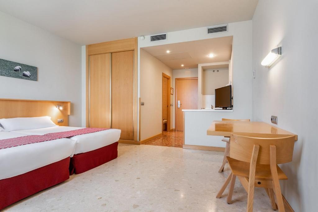 Aparthotel Exe Campus San Mames  Rooms  Rooms Image 7 7
