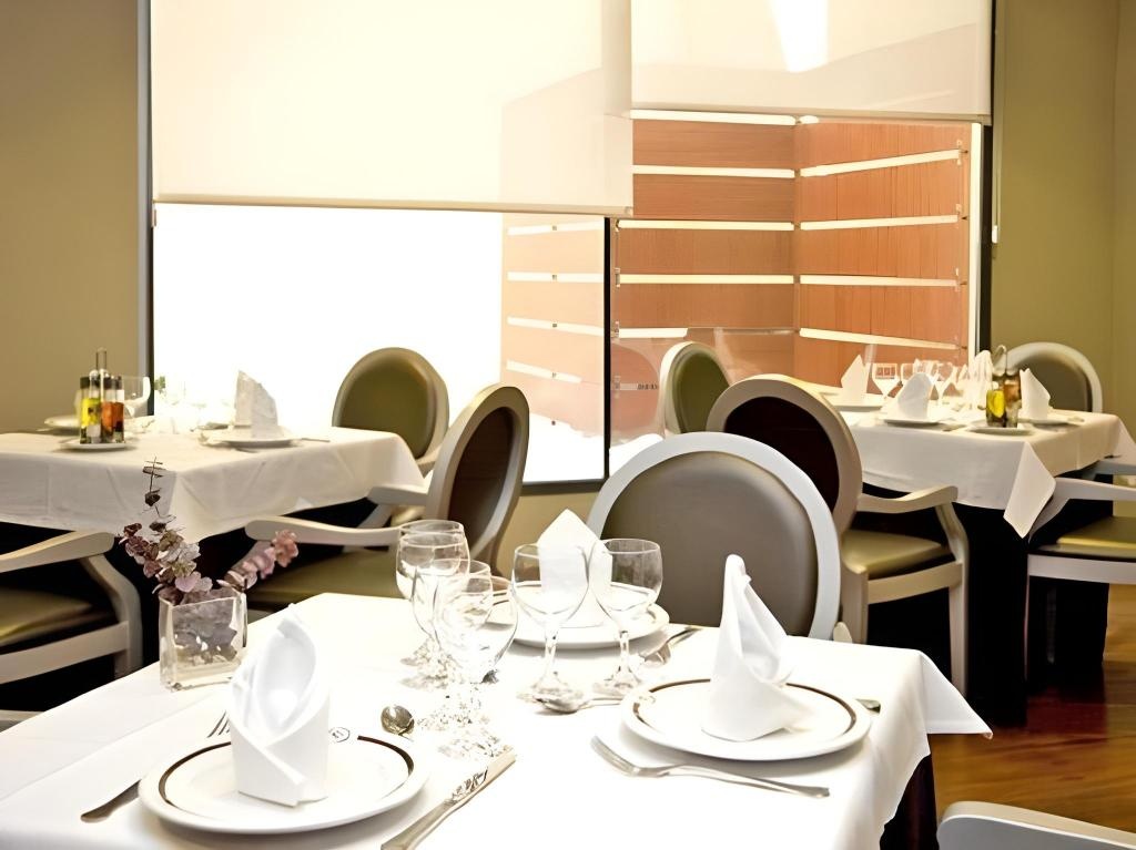 Crisol Riosol  Dining  Dining Image 9 9