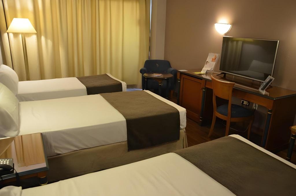 Beatriz Toledo Auditorium Spa  Rooms  Rooms Image 24 24