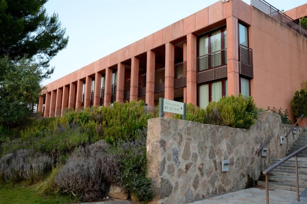 Hotel Cigarral El Bosque  Facilities  Garden 11
