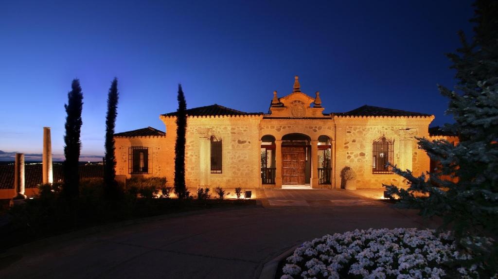 Hotel Cigarral El Bosque  Property Views  Entrance 5