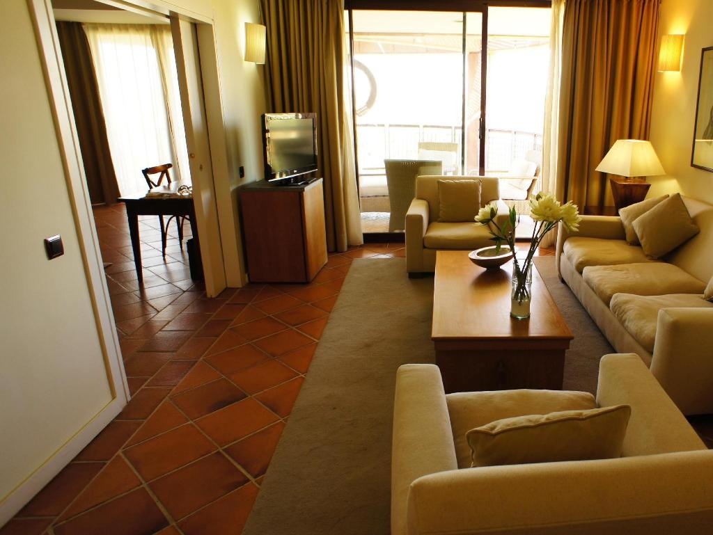 Hotel Cigarral El Bosque  Rooms  Suite 2
