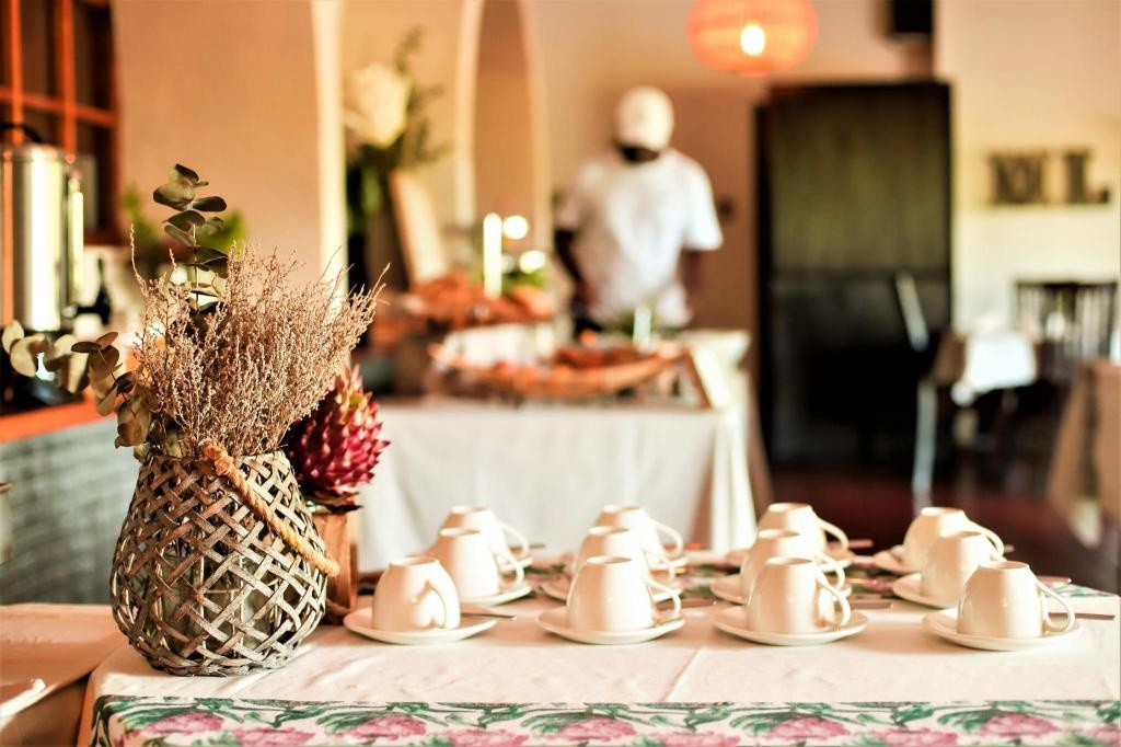 Mantenga Lodge  Dining  Restaurant 5
