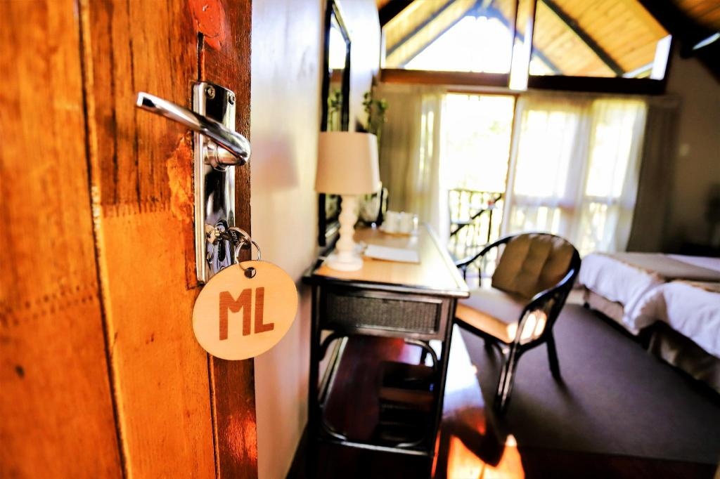 Mantenga Lodge  Property Views  Interior View 12