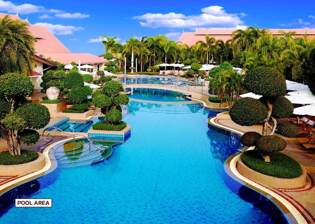 Thai Garden Resort PattayafacilitiesSwimming Pool2