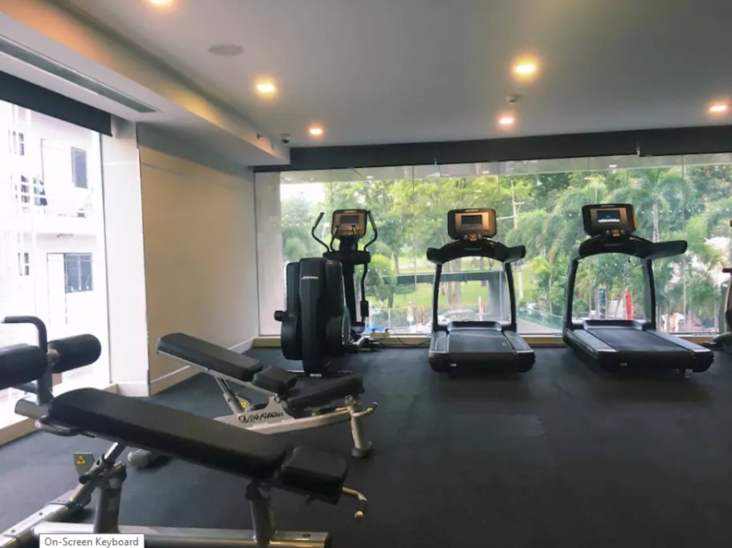 5 Luxury SEA VIEW POOL GYM HI SPEED WiFifacilitiesGymfitness4